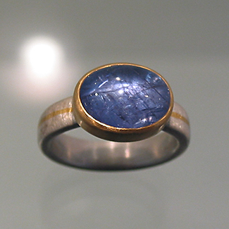Ring: Silber, Gold, Feingold, Tansanit